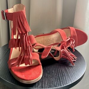 Sole Society Delilah Style Paprika Suede Strappy Open Toe Fringe Sandals; Size 7